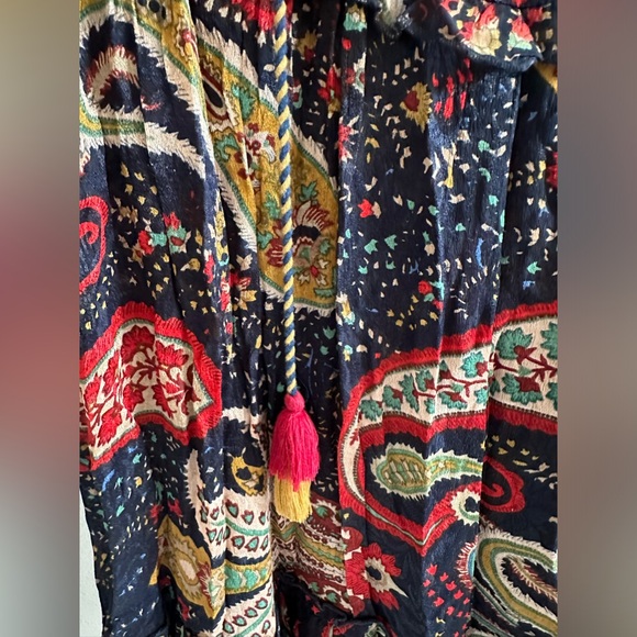 VELVET by Graham and Spencer 
GLIMMER DRESS - PAISLEY size Medium - Picture 12 of 14